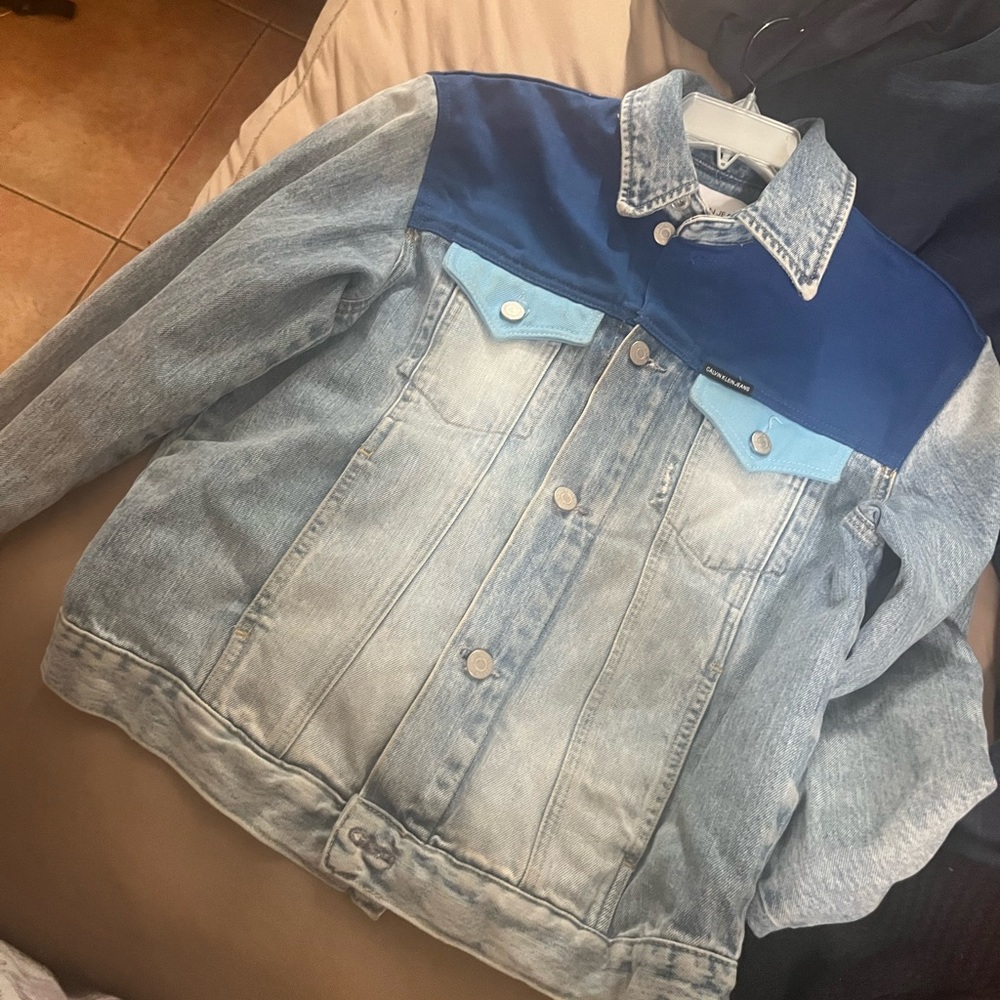 Calvin Klein jacket - Picture 3 of 4